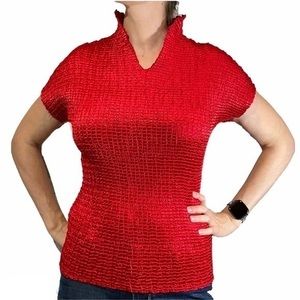 VALENTINA Vintage Red Crinkle Top OS